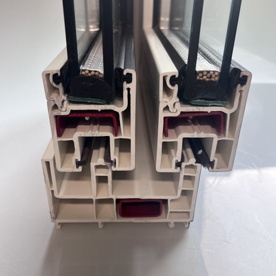 GKBM 92 UPVC διασταυρούμενα προφίλ παράθυρο τέσσερις θαλάμους θερμική μόνωση